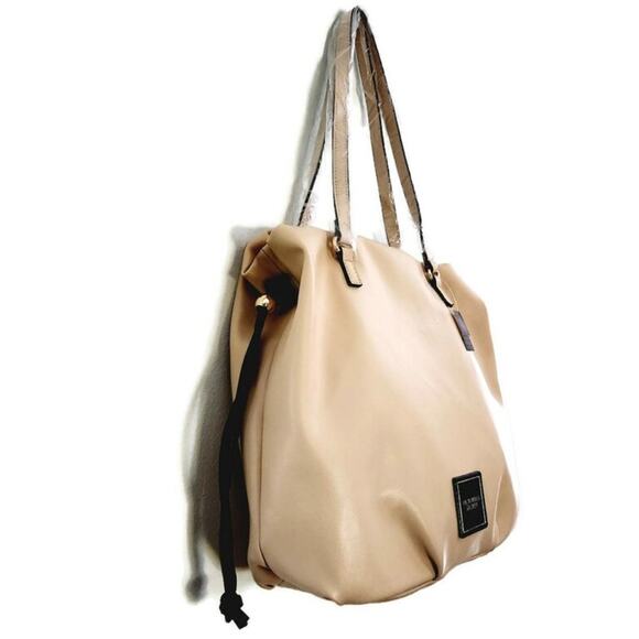 Victoria's Secret Women's Cream Cinch Drawstring Tote - Picture 5 of 7